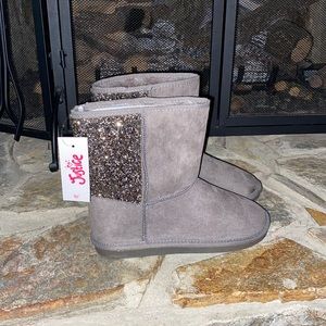 Girls Justice Boots